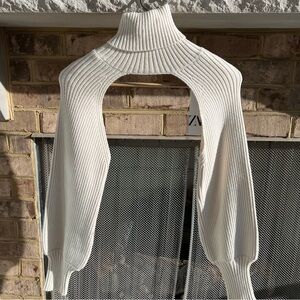 Viral Zara Sleeve Sweater Size M